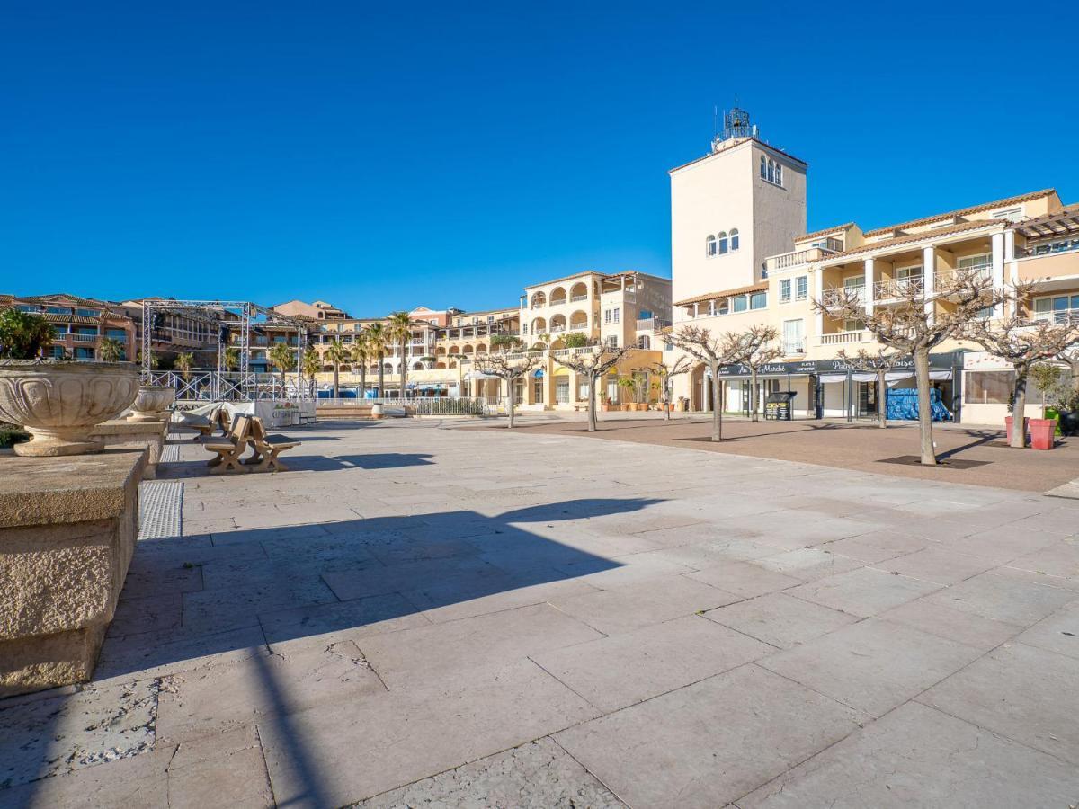 Apartment Village Cap Esterel - Le Village-53 By Interhome Saint-Raphaël Exterior foto